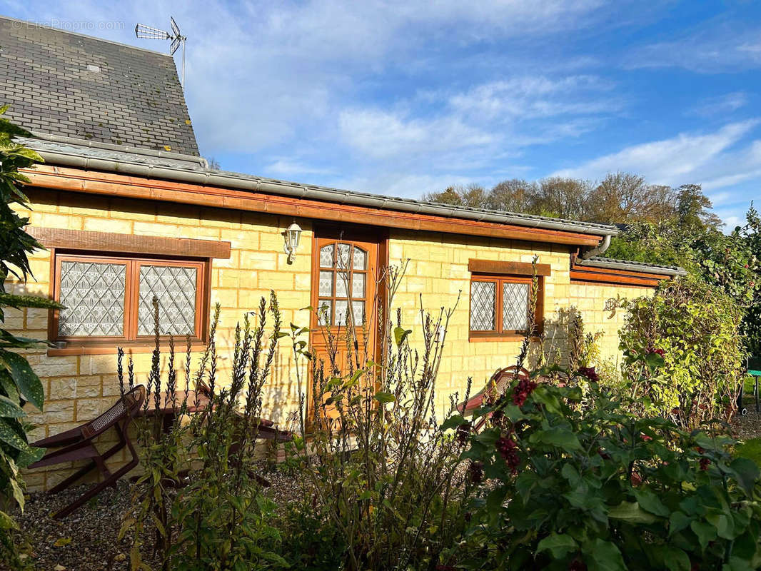 Maison à AILLY-LE-HAUT-CLOCHER