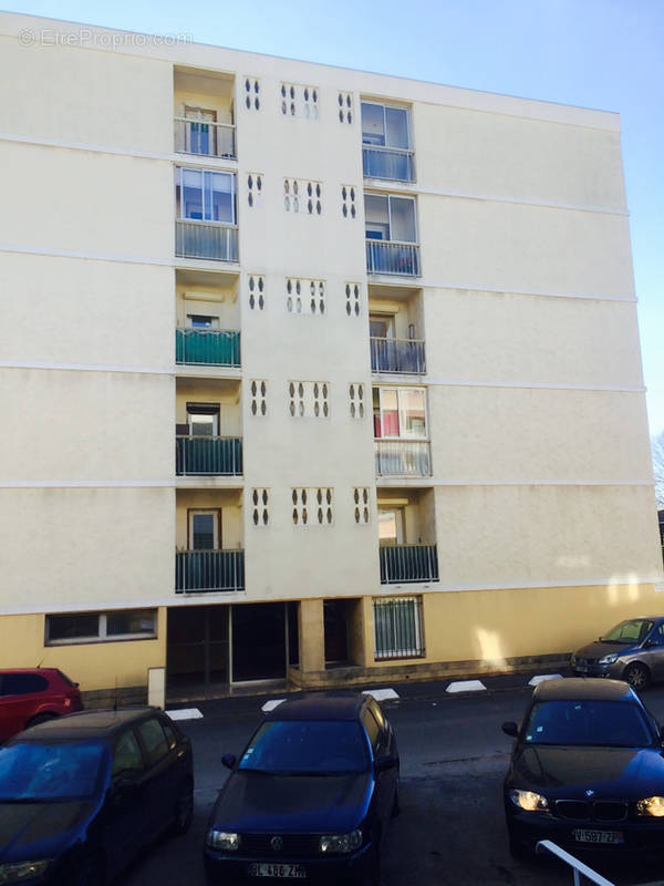 Appartement à LUNEL