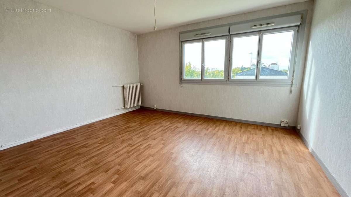 Appartement à CHEMILLE