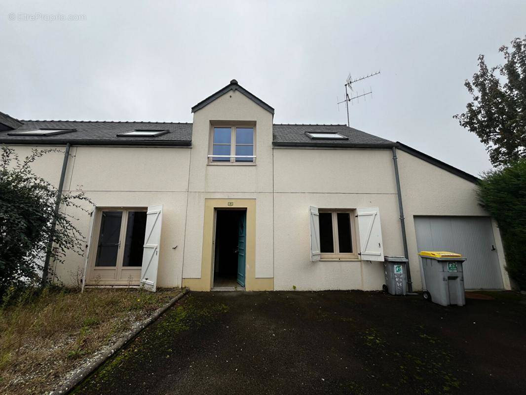 Maison à SEICHES-SUR-LE-LOIR