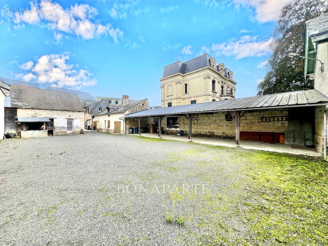 Appartement à LONGUE-JUMELLES