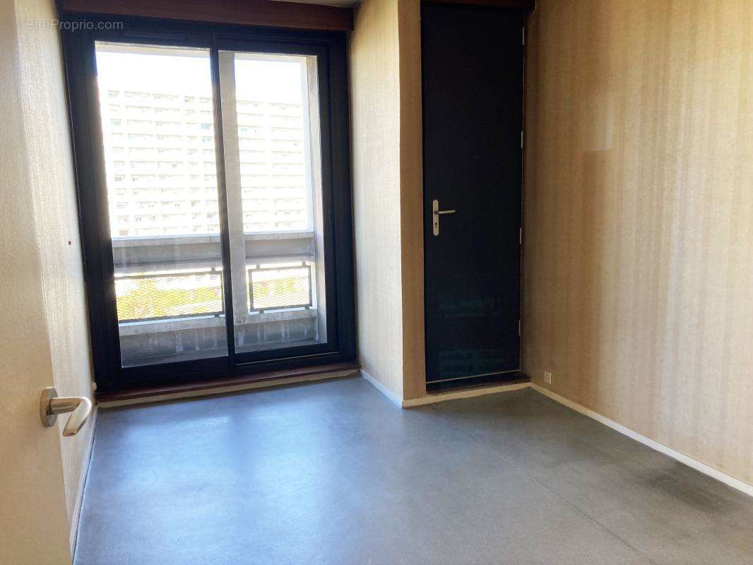 Appartement à LYON-9E