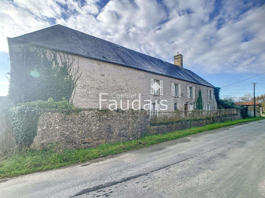 Maison à SAINTE-MERE-EGLISE