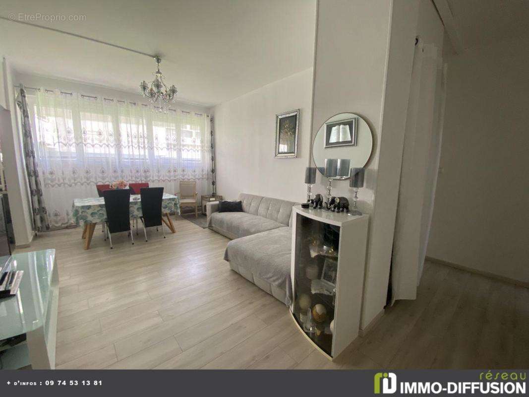 Appartement à LYON-9E