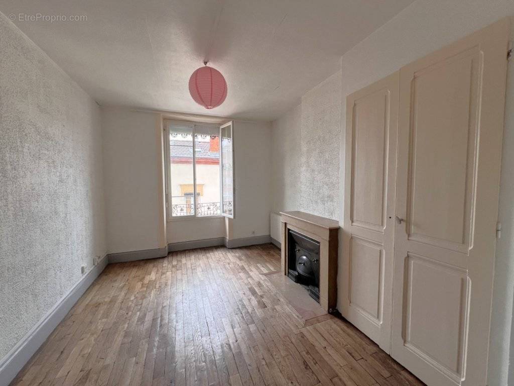 Appartement à LYON-7E