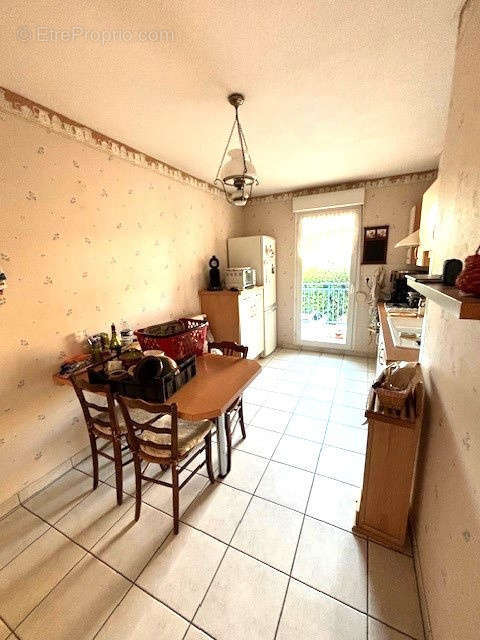 Appartement à UNIEUX