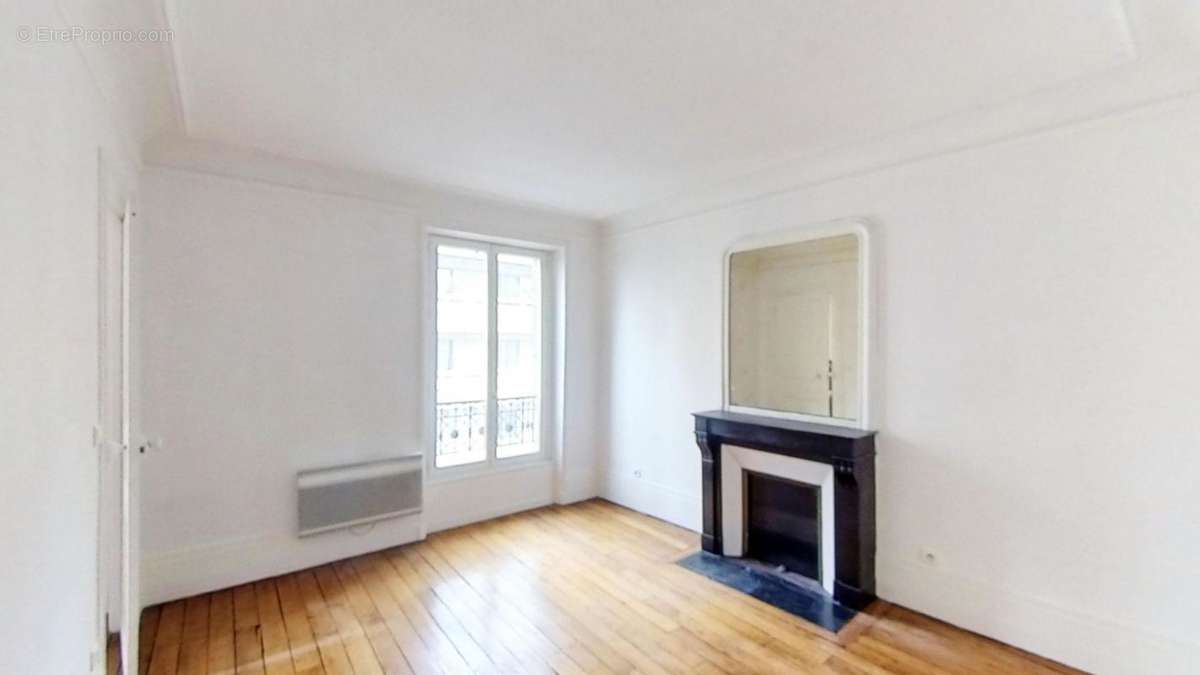 Appartement à PARIS-15E