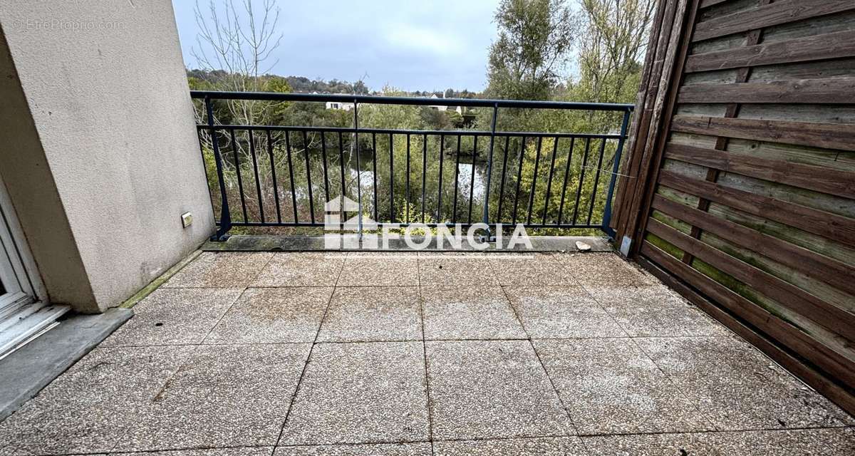 Appartement à SAVIGNY-LE-TEMPLE