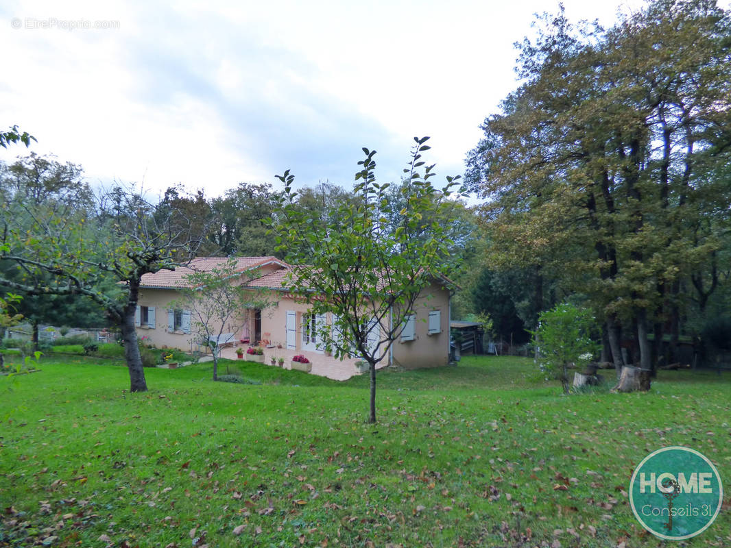 Maison à REBIGUE