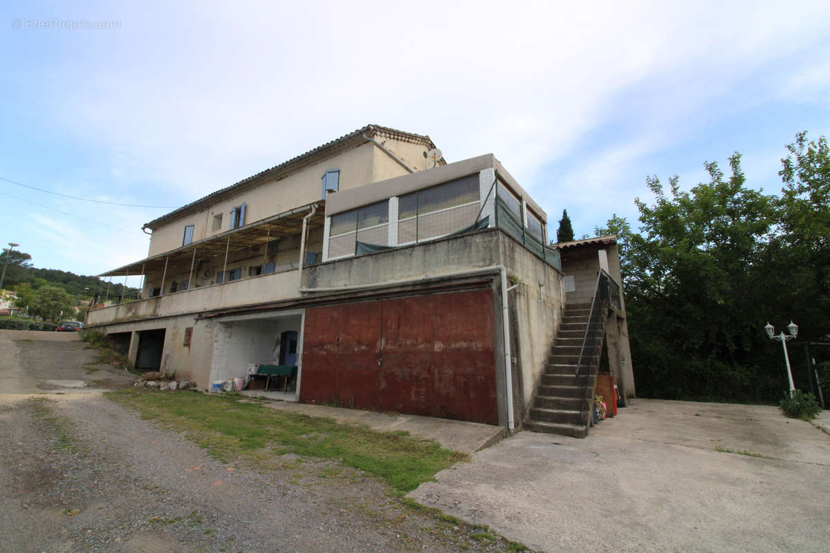 Maison à SAINT-MARTIN-DE-VALGALGUES