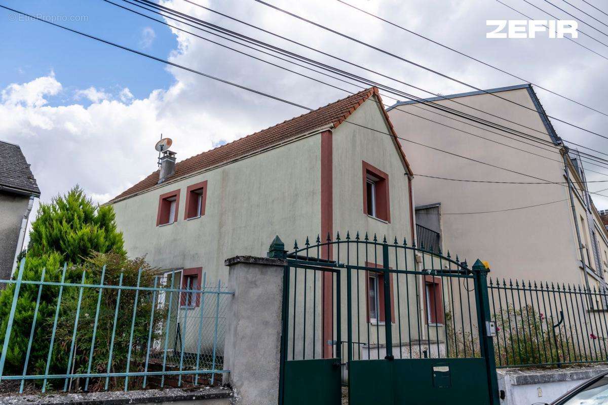 Maison à SOISSONS