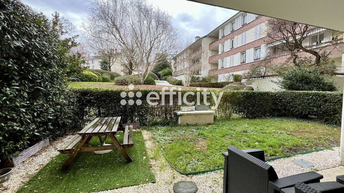 Appartement à LOUVECIENNES