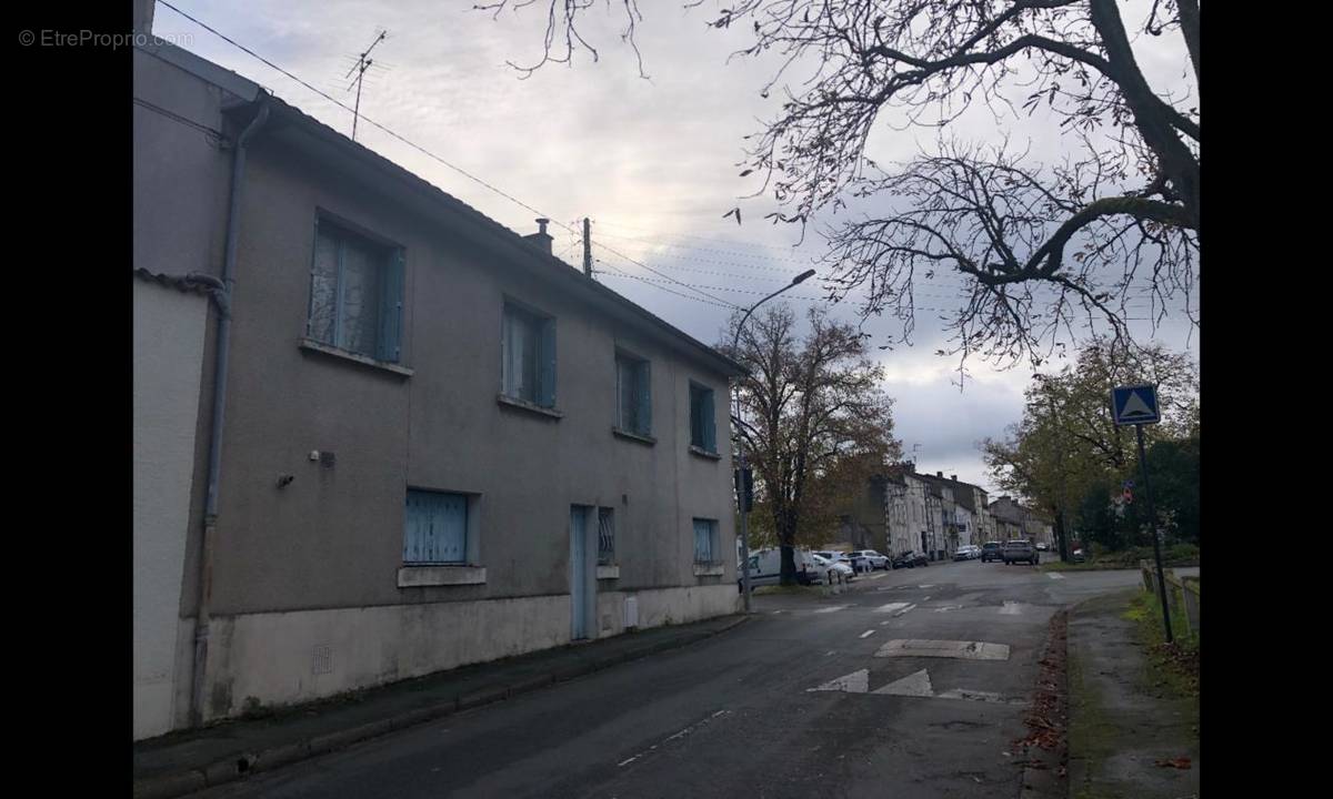 Maison à POITIERS