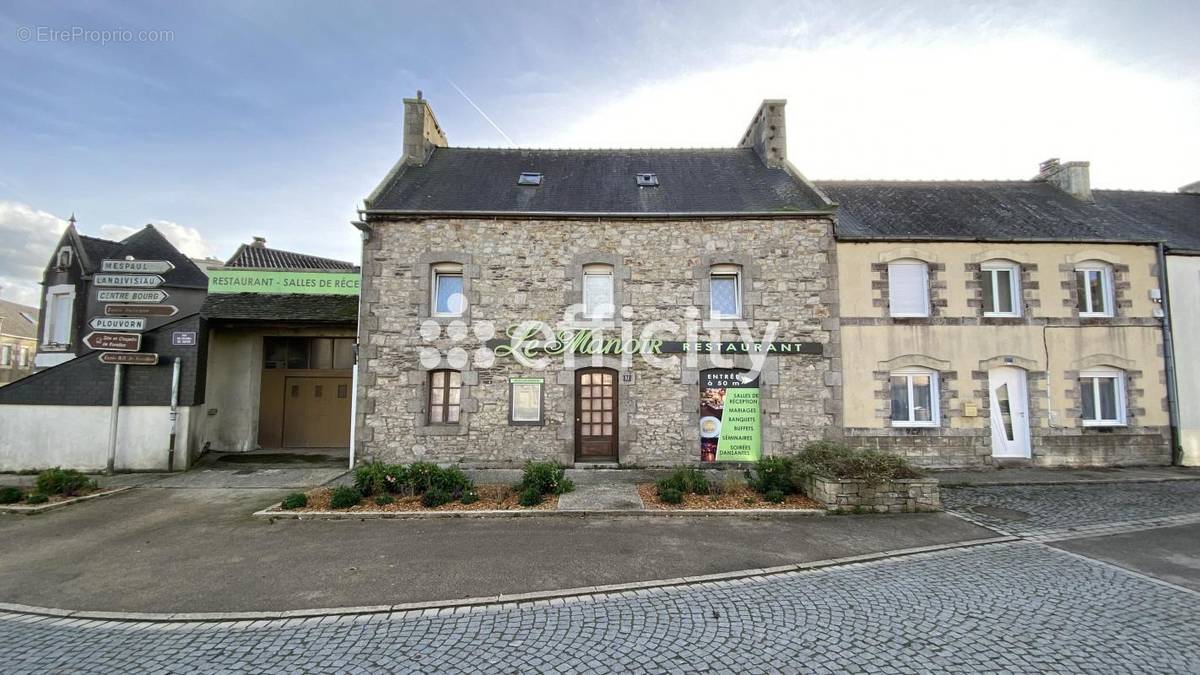 Appartement à PLOUENAN