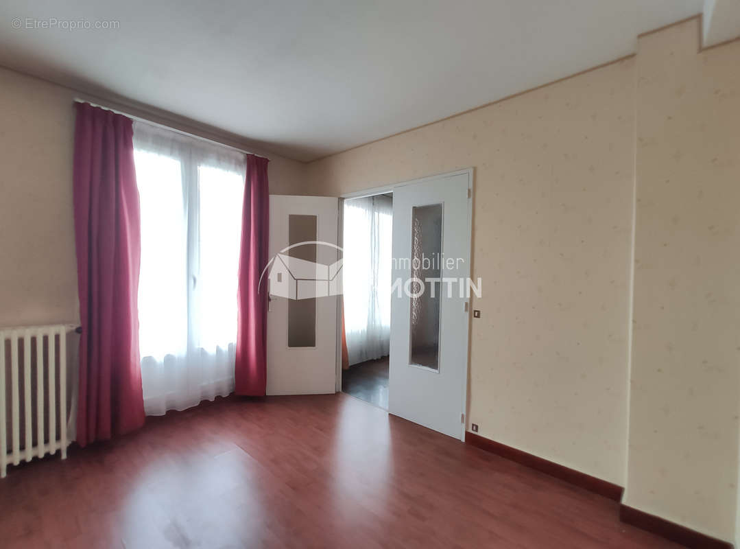 Appartement à VITRY-SUR-SEINE