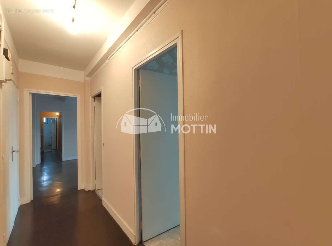 Appartement à VITRY-SUR-SEINE