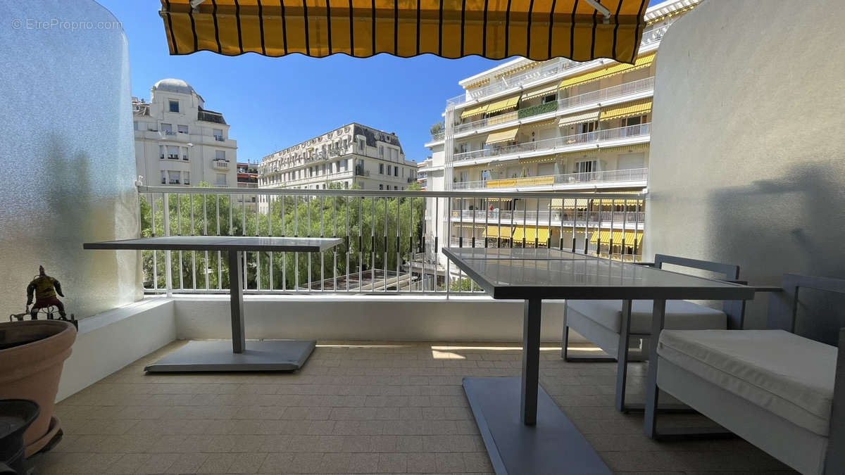 Appartement à NICE