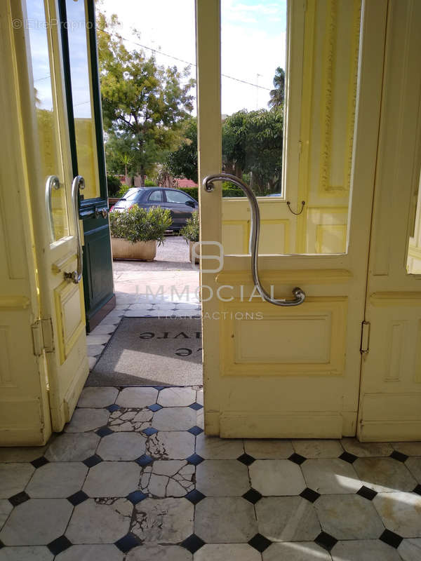 Appartement à MENTON