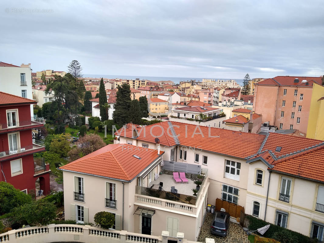 Appartement à MENTON