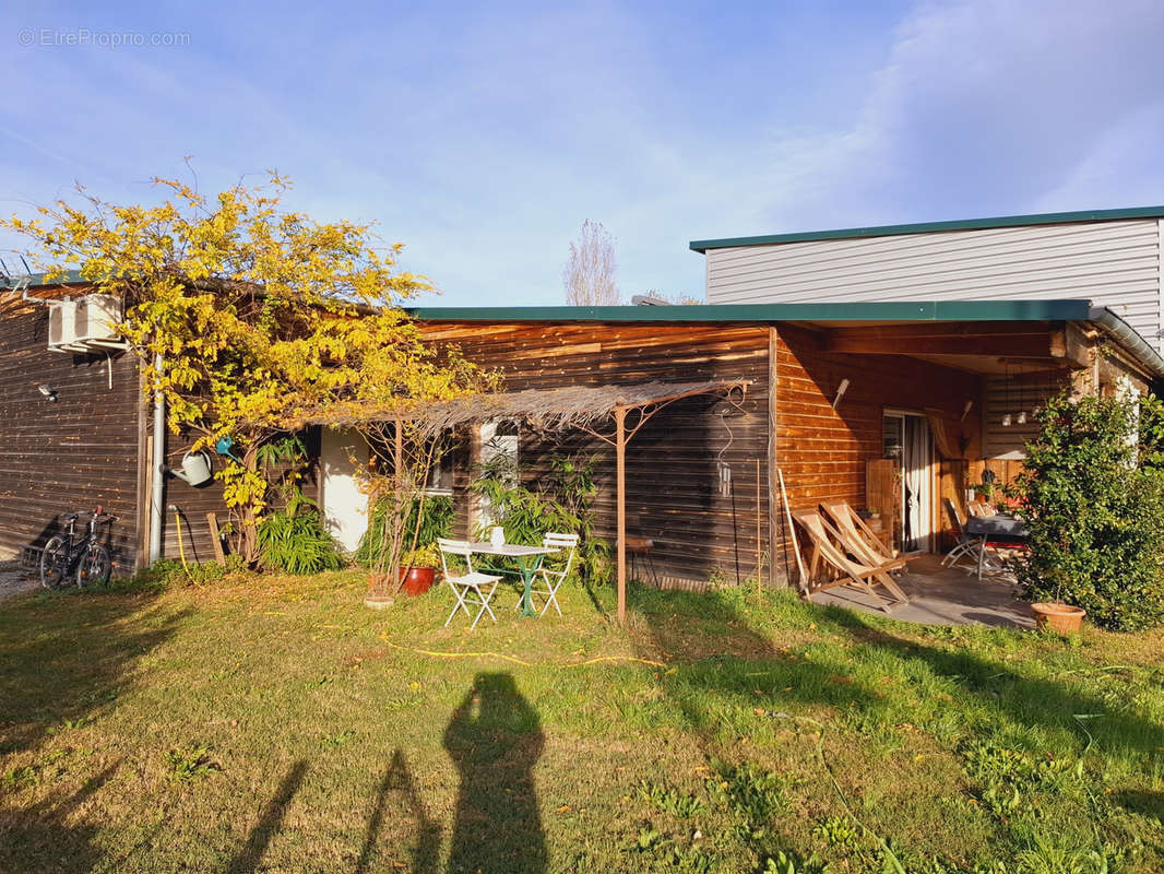 Maison à VALLON-PONT-D&#039;ARC