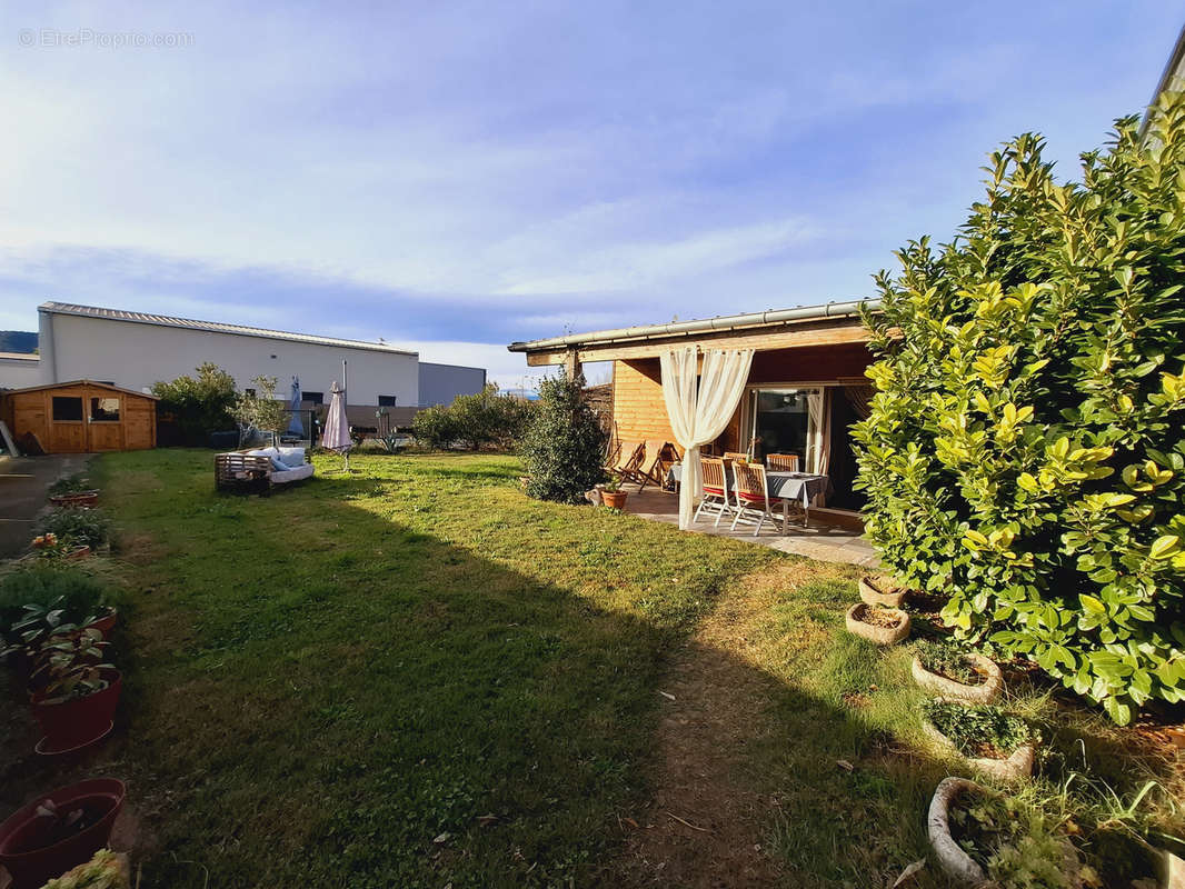 Maison à VALLON-PONT-D&#039;ARC