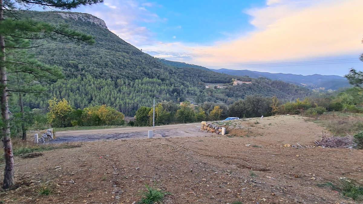 Terrain à ANDUZE