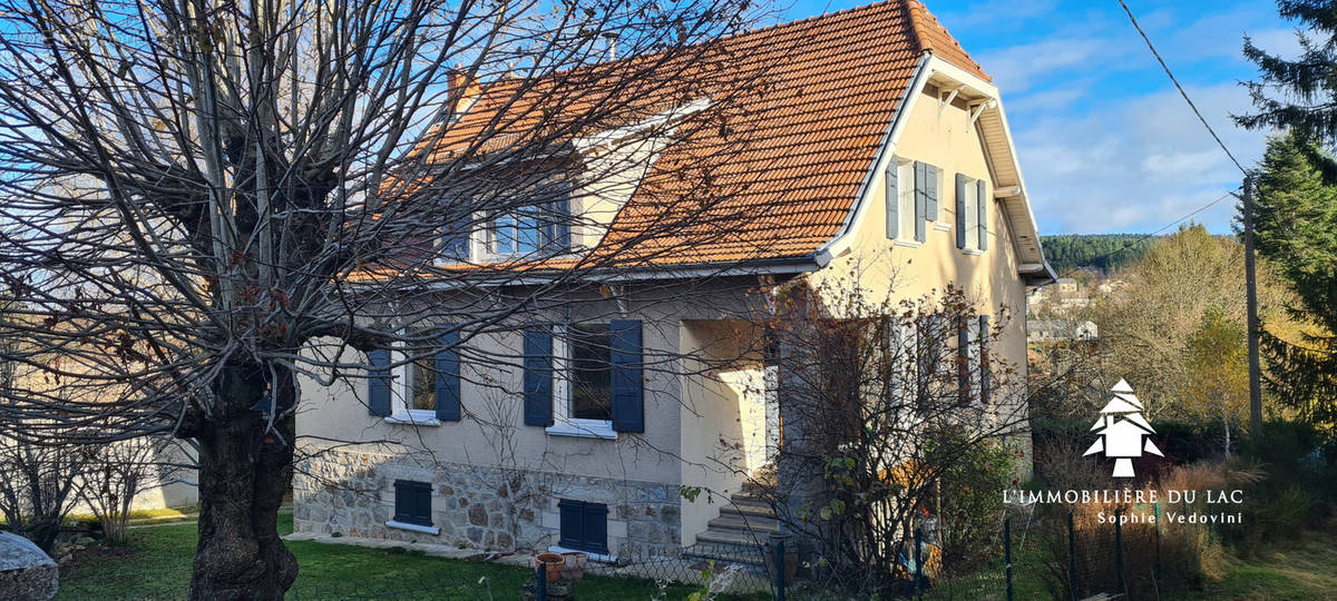 Maison à LE CHAMBON-SUR-LIGNON