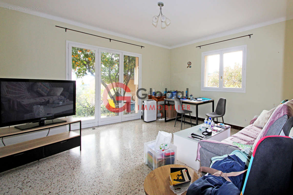 Appartement à CAGNES-SUR-MER