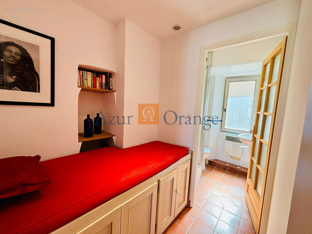 Appartement à LA GARDE-FREINET