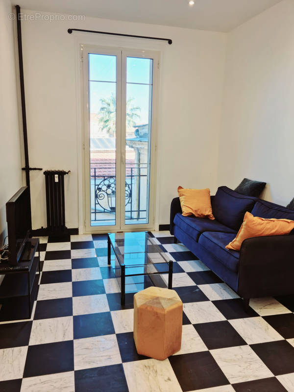 Appartement à MENTON