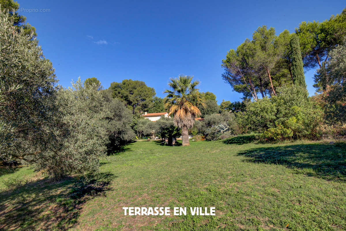 Maison à AIX-EN-PROVENCE