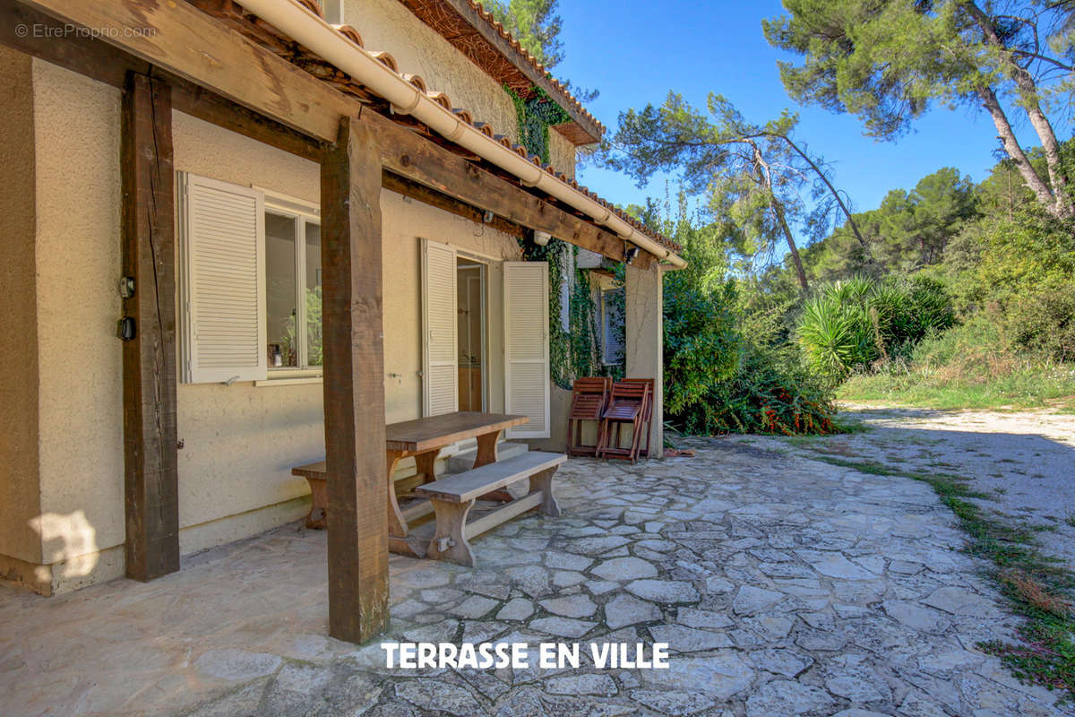 Maison à AIX-EN-PROVENCE