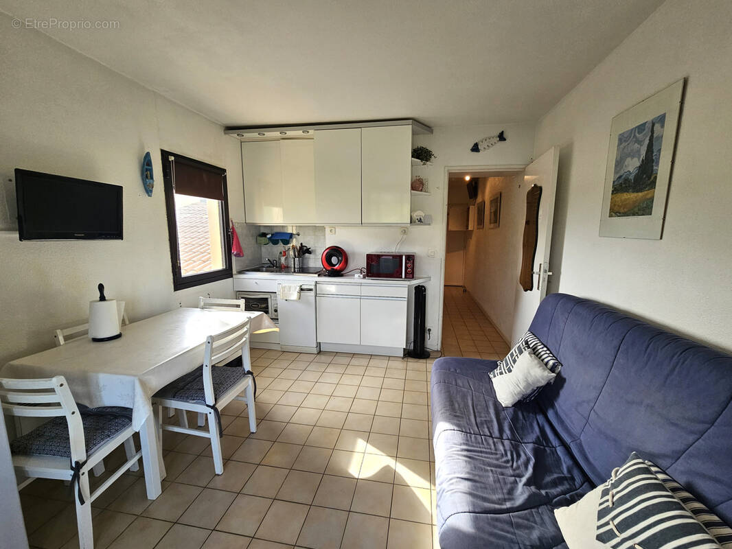 Appartement à SIX-FOURS-LES-PLAGES