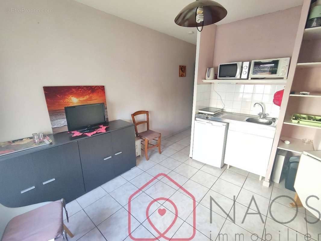 Appartement à LAMALOU-LES-BAINS