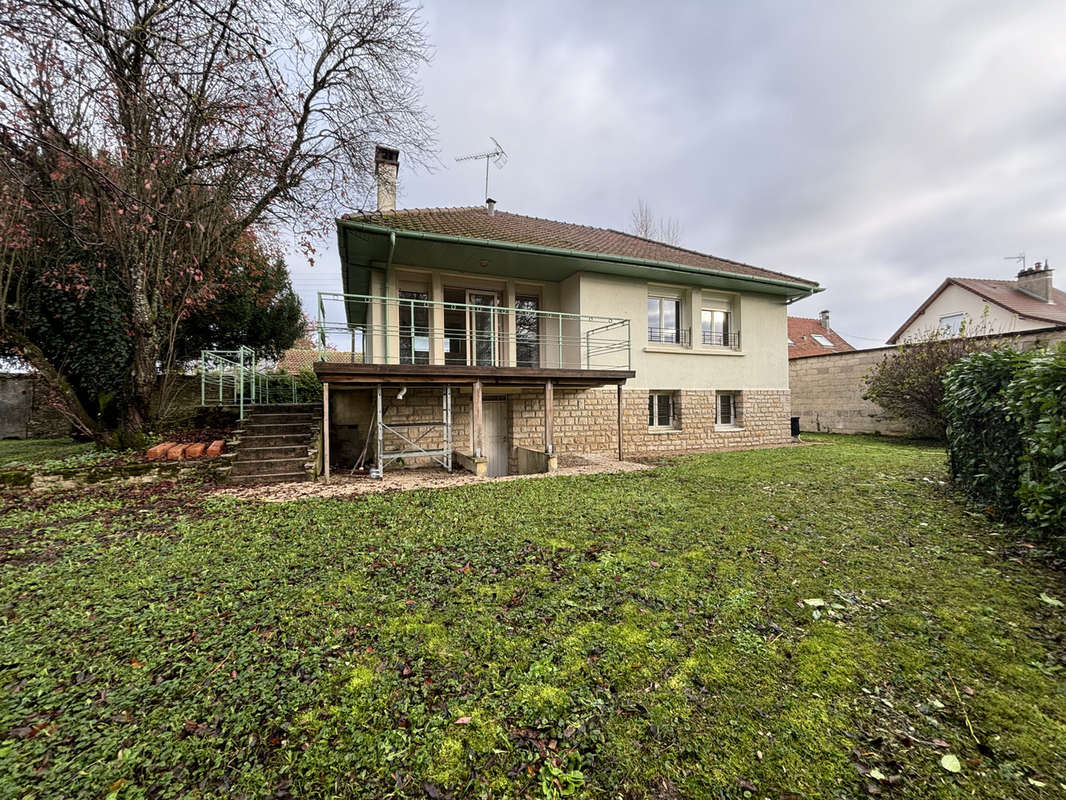 Maison à CHATILLON-SUR-SEINE