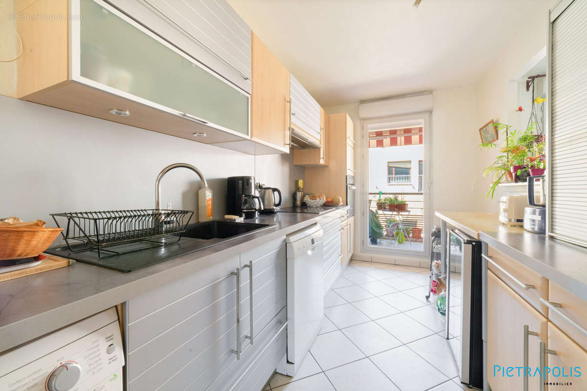 Appartement à LYON-9E