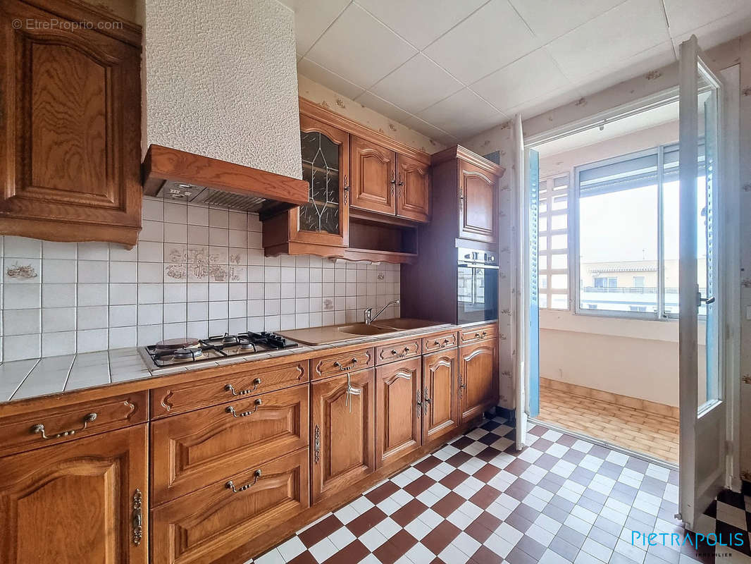 Cuisine - Appartement à LYON-8E