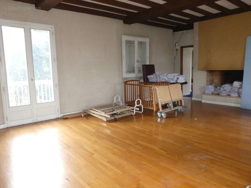 Appartement à TORCY