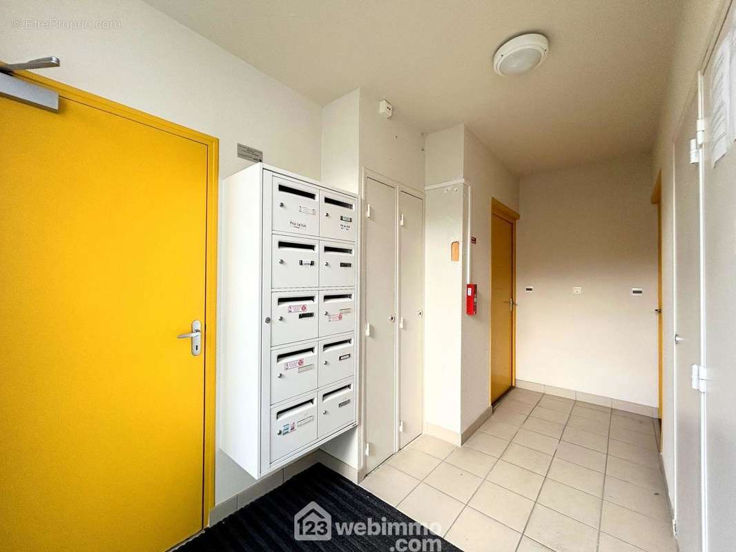 Appartement à TREDREZ-LOCQUEMEAU