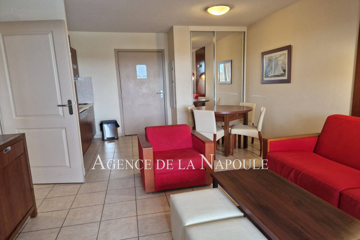 Appartement à MANDELIEU-LA-NAPOULE