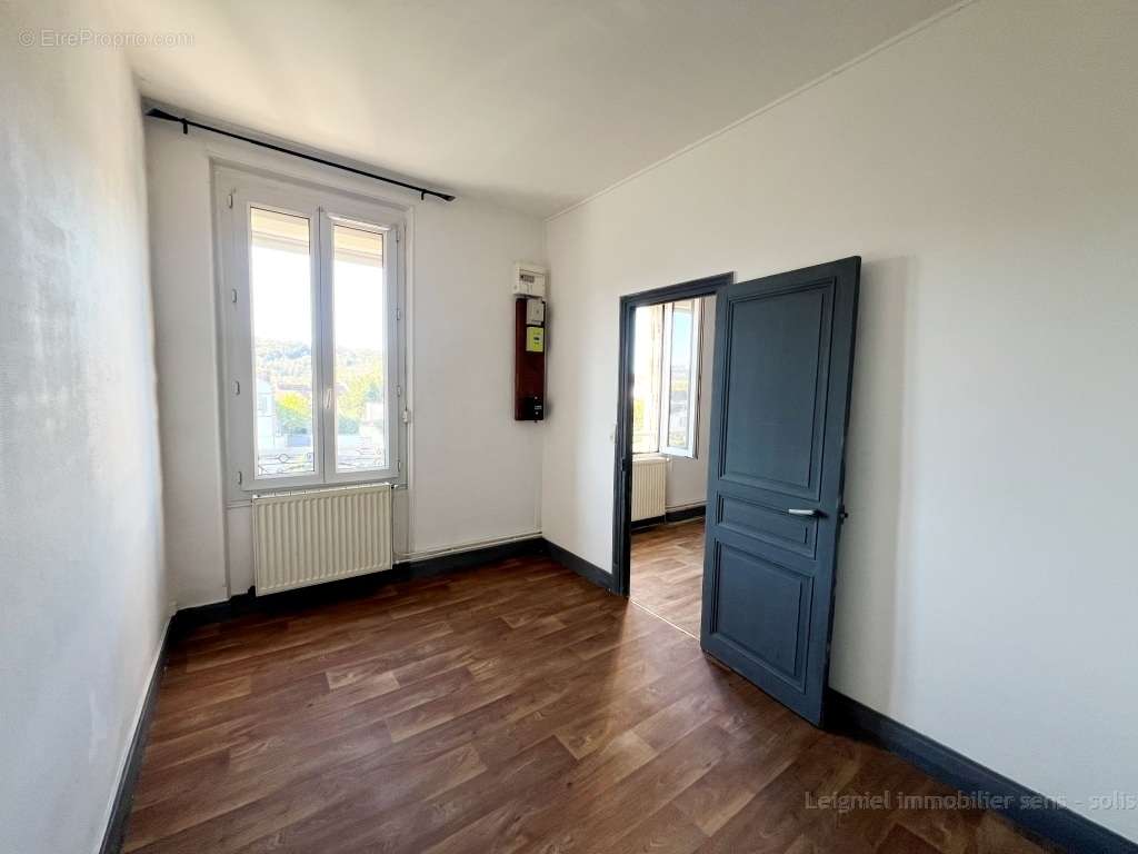 Appartement à SENS