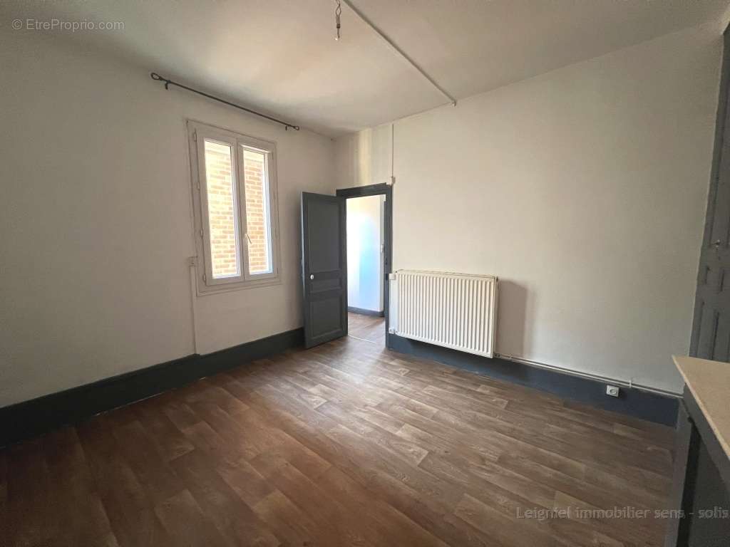 Appartement à SENS