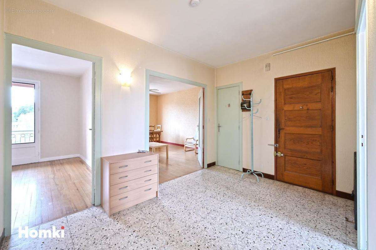 Appartement à BOURGOIN-JALLIEU