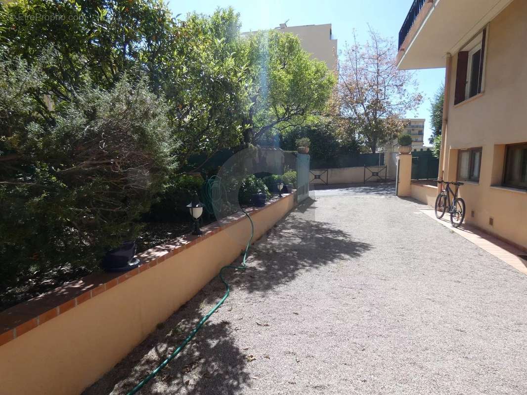 Appartement à ROQUEBRUNE-CAP-MARTIN