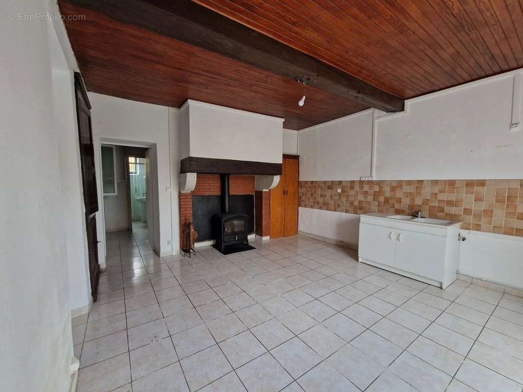 Appartement à BELUS