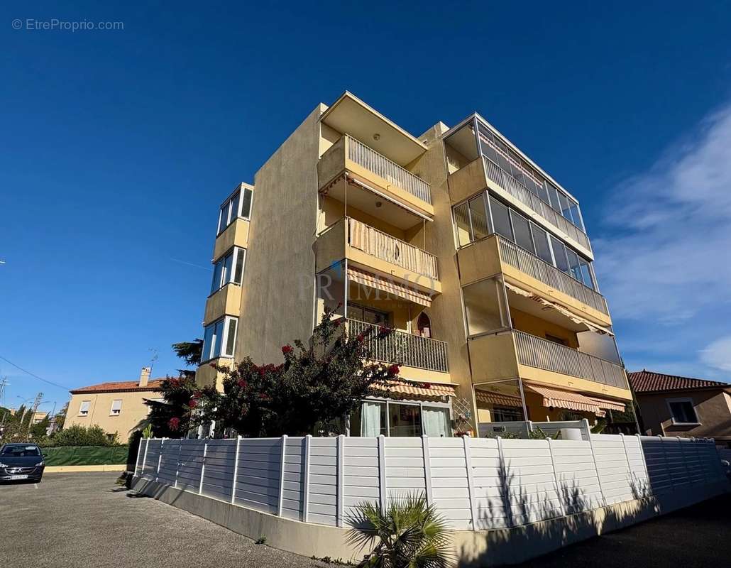 Appartement à FREJUS