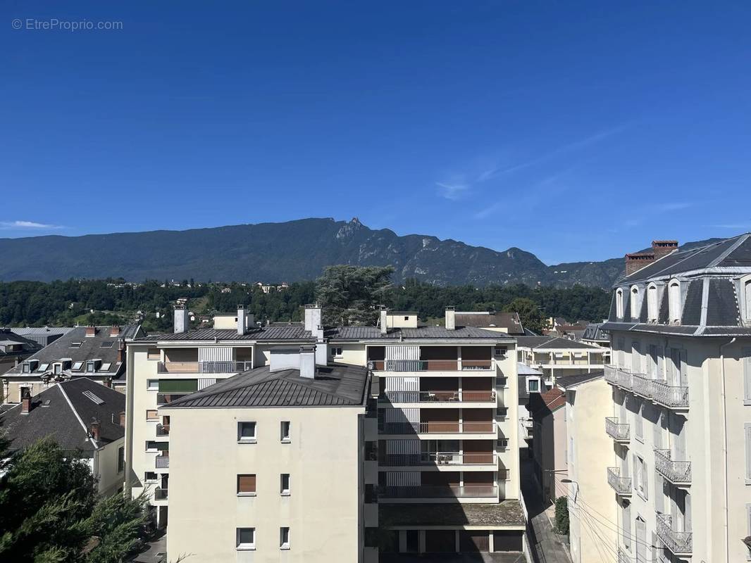 Appartement à AIX-LES-BAINS