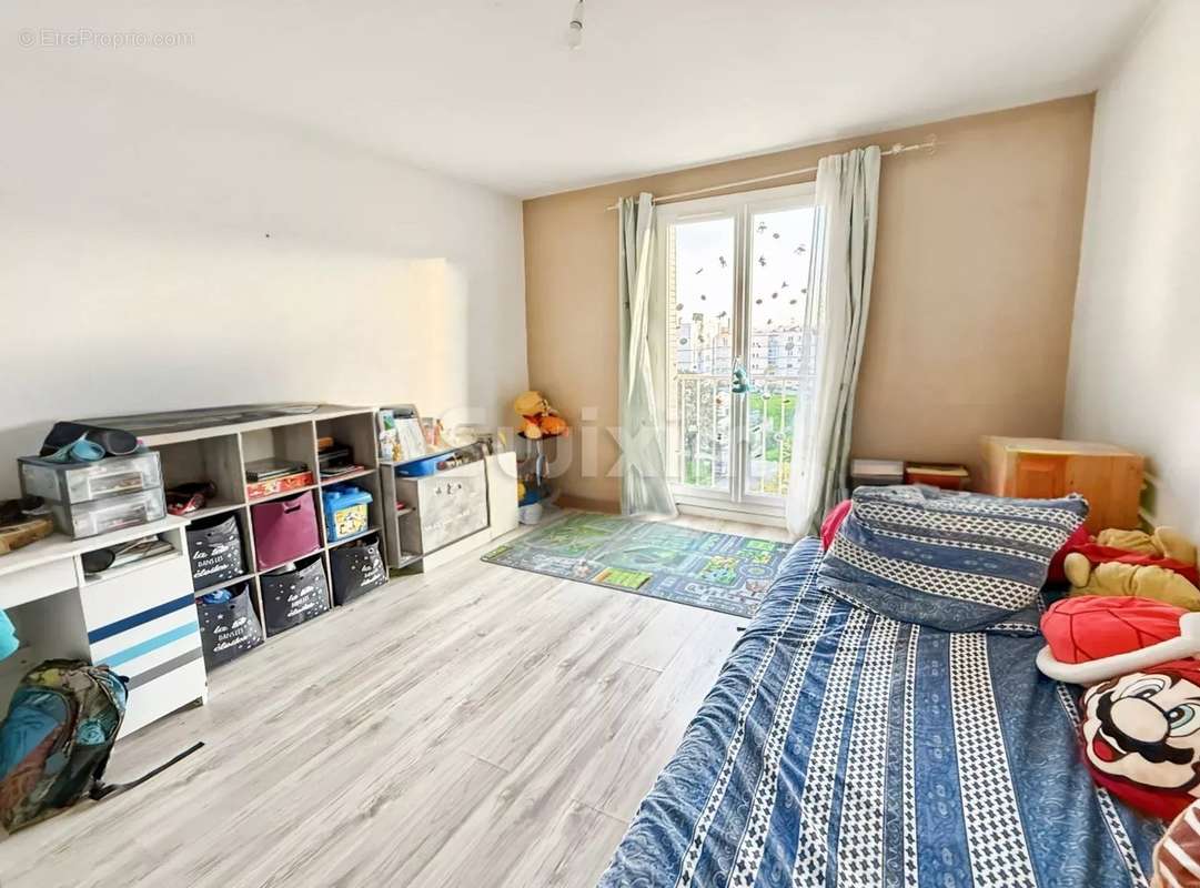 Appartement à BOURG-SAINT-ANDEOL