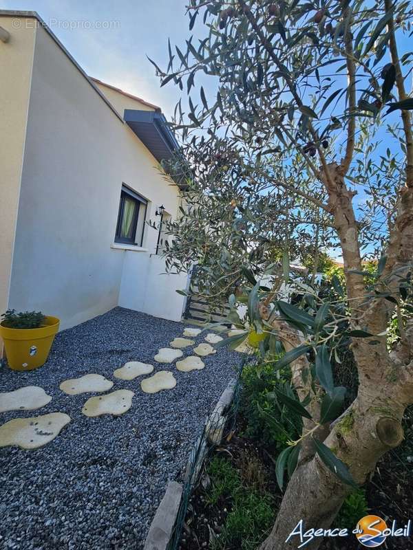 Maison à BAGES