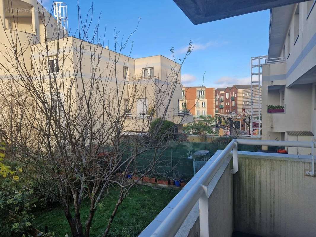 Appartement à MONTIGNY-LE-BRETONNEUX